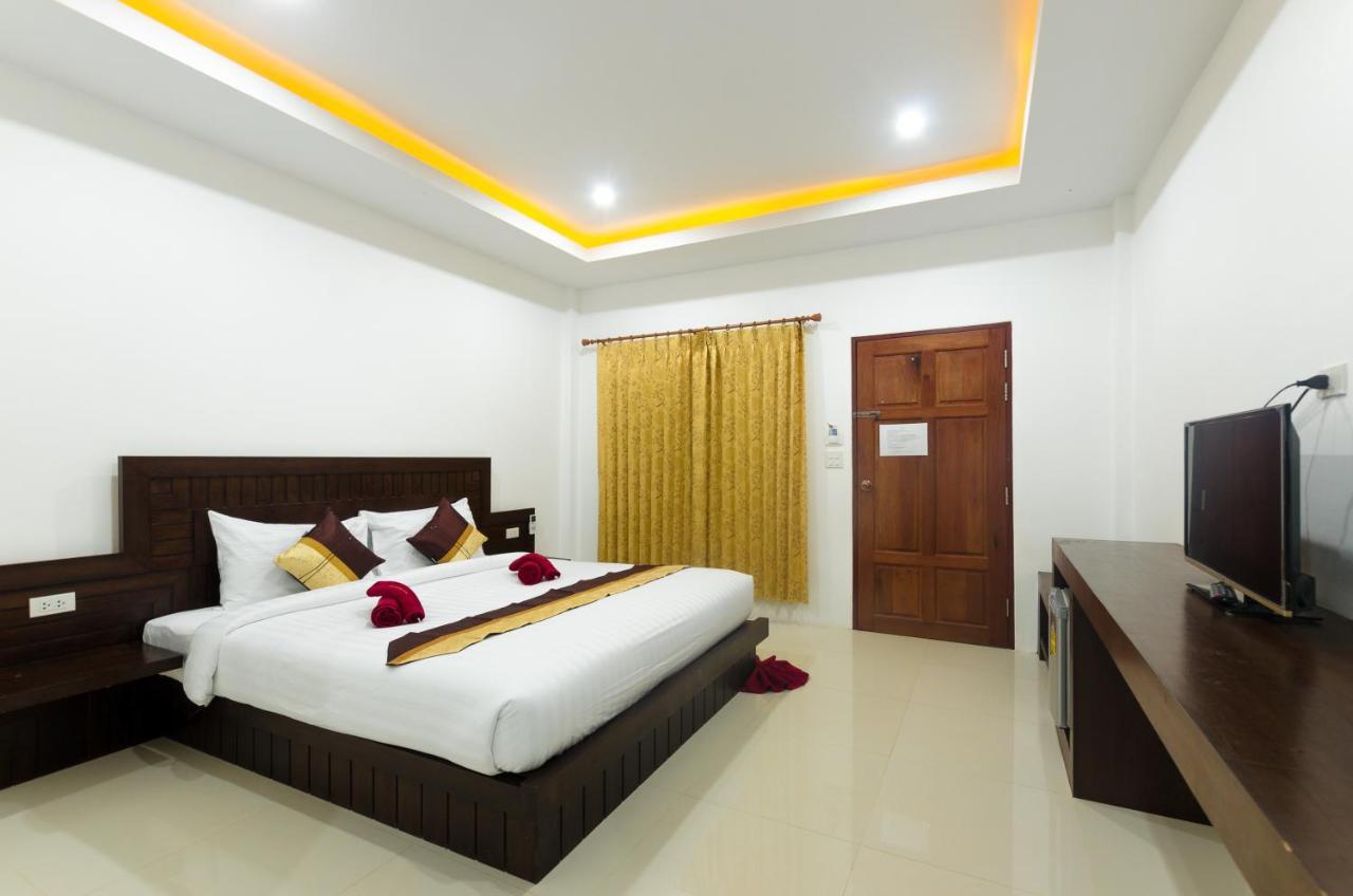 सहारा Sleep In Lanta 2*